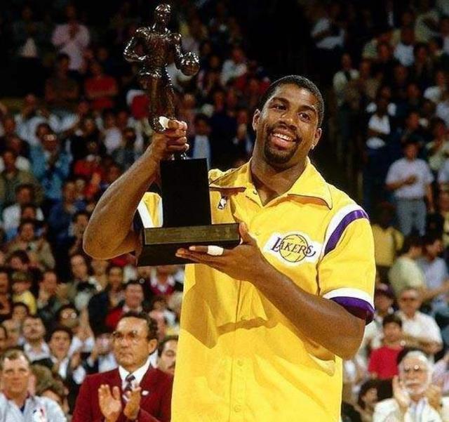 到他们在拥 到他们在拥