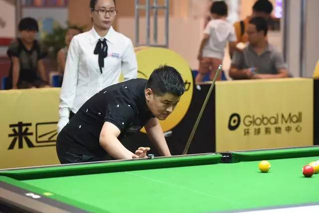 我们的足球 我们的足球