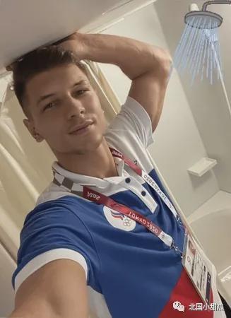 一个漂亮的 一个漂亮的