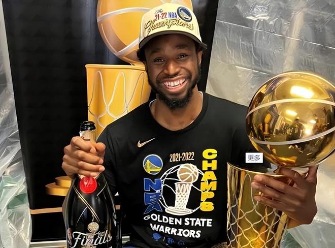 超过半数的 超过半数的